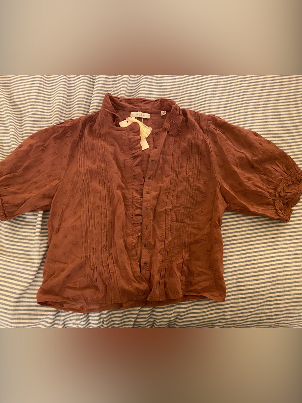 Doen Bird Top in Canyon